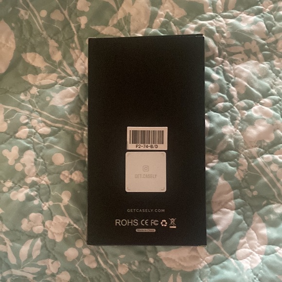 Casely power 2.0 Battery-powered charging case for iPhone 6,7,8 plus. - Picture 3 of 4